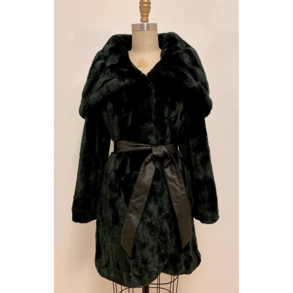 ELIE TAHARI FAUX FUR COAT